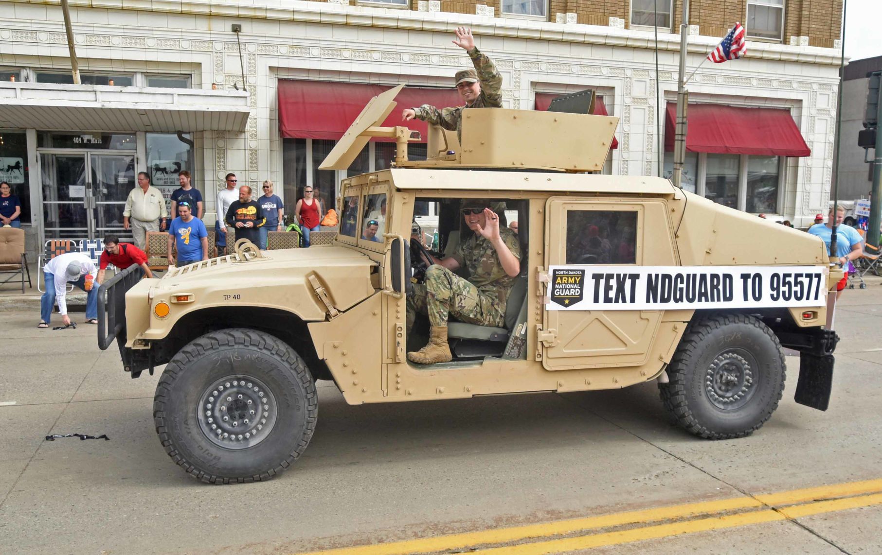 070519-nws-parade13.jpg